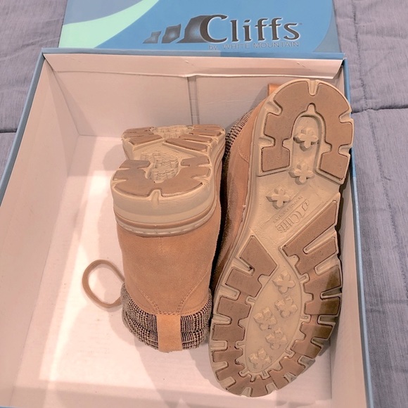 🥾Cliffs by White Mountain Karmen Boots in Size 6 - Picture 7 of 12